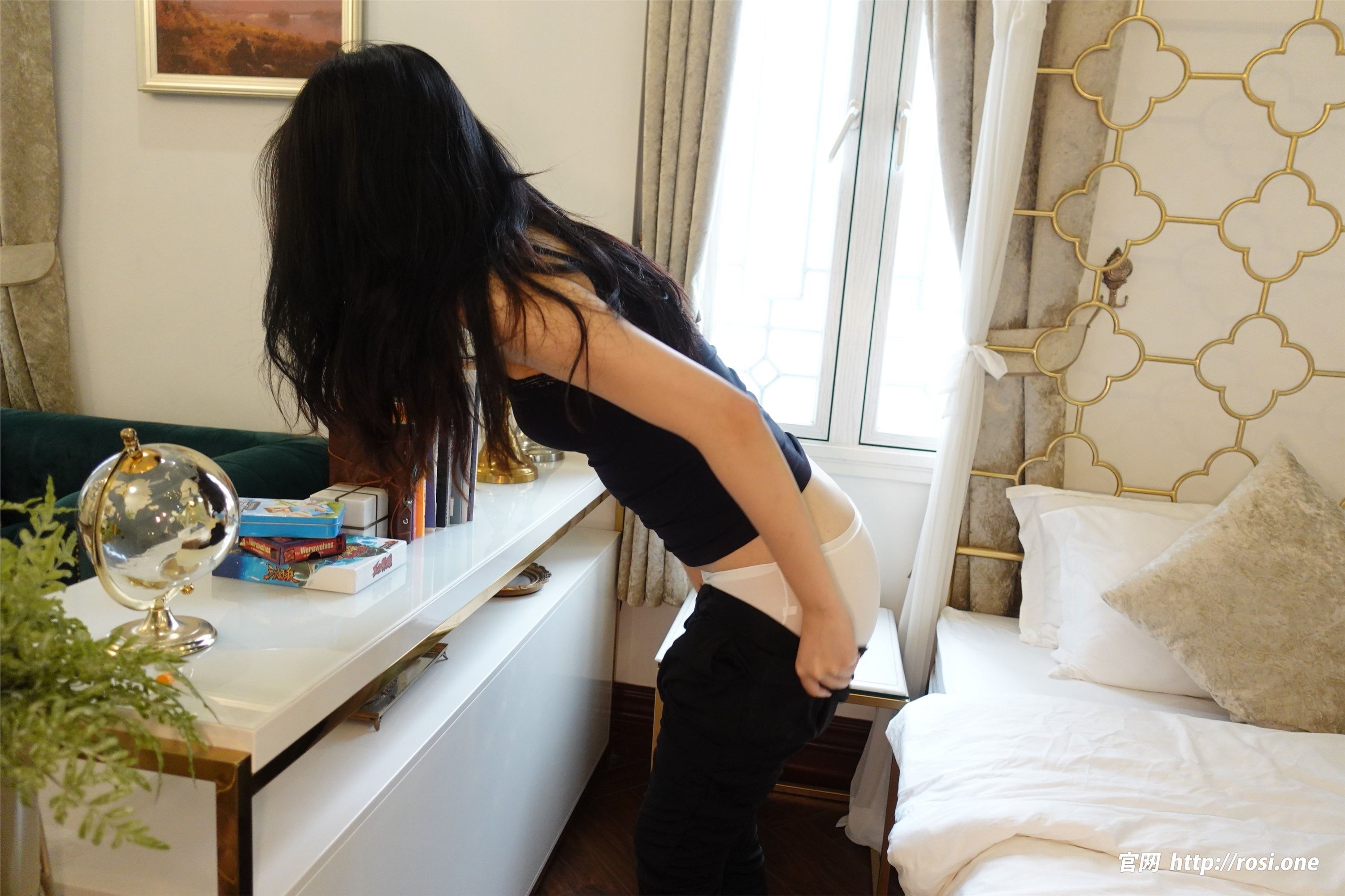 ROSI写真 2022.10.19 NO.3971